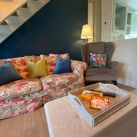 Wee Cottage - Super King Bed! Penpont المظهر الخارجي الصورة